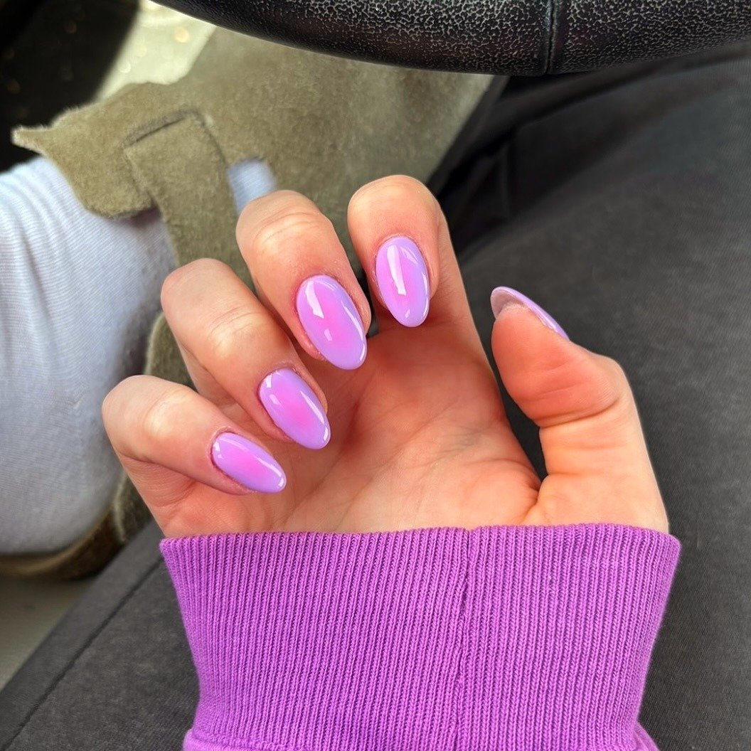 Glossy Lilac Oval Nails